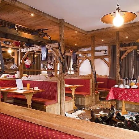 Hotel Le Sherpa 3*
